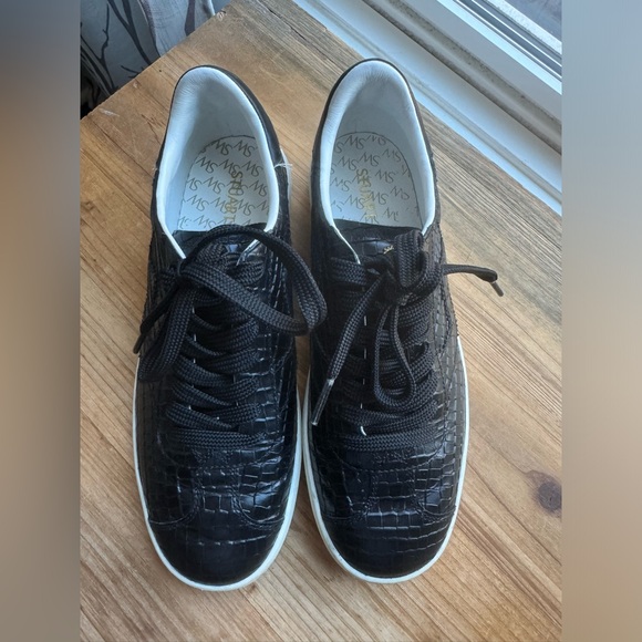 Stuart Weitzman Daryl Sneakers 37.5 - Picture 2 of 7